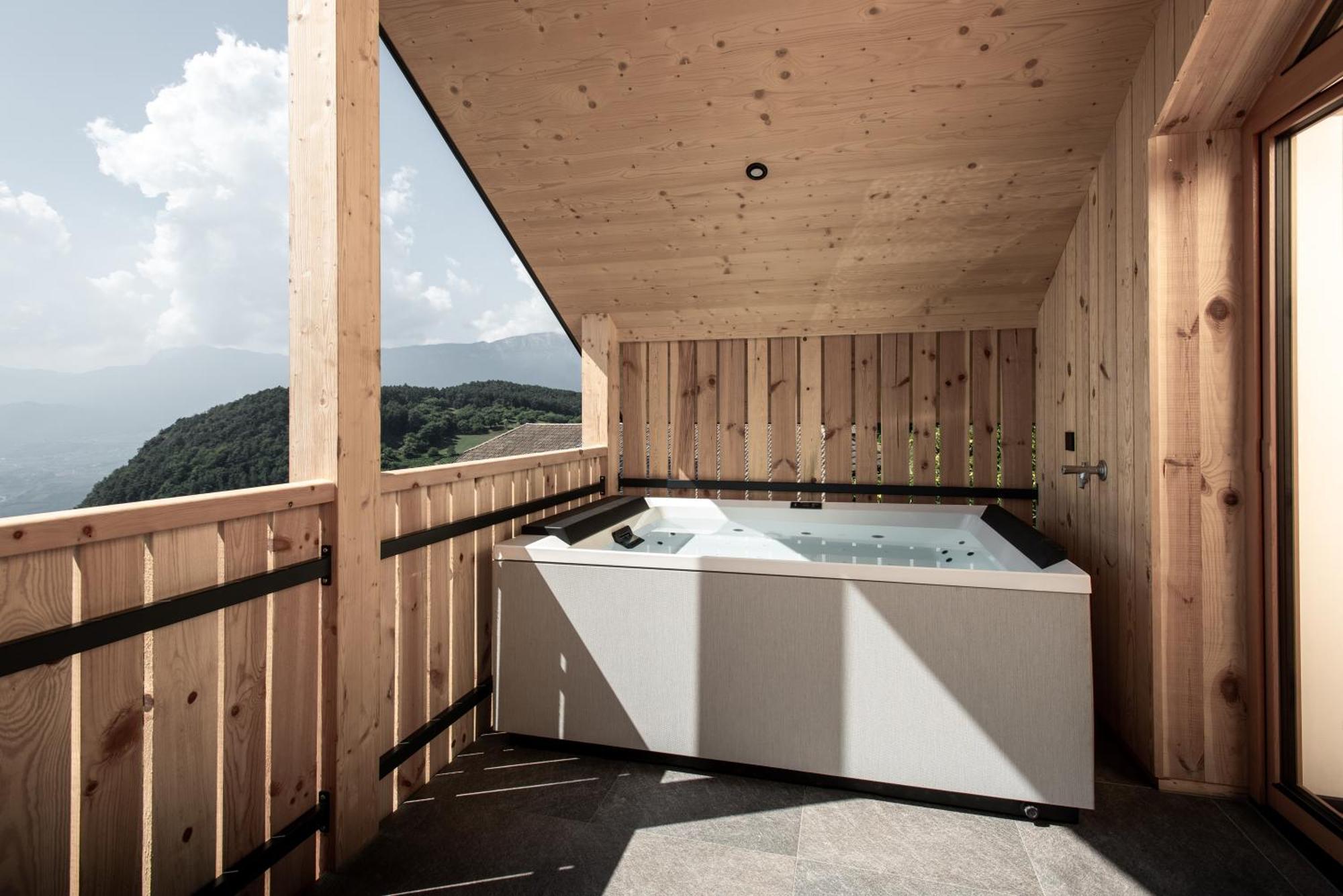Noelani Natuerliches Waldidyll Apartamento San Genesio Atesino Exterior foto